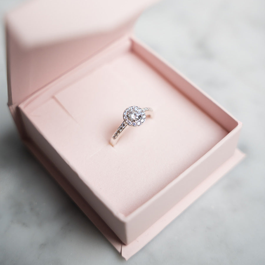 Diamant Solitär Ring Entourage Paris 0,75ct